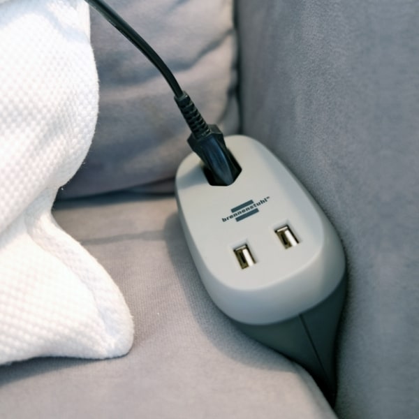 Design Steckdosenleiste f&uuml;r M&ouml;belschlitze