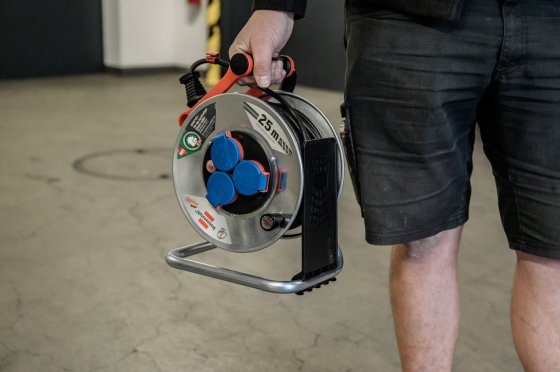 Trommeltritt f&uuml;r Kabeltrommel mit Trommel &Oslash; 240/290mm (Gestell &Oslash; 18mm) - Anwendungsbild