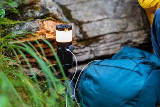 Akku LED Outdoor Lampe UL 400 AT, 400lm, IP44 - Anwendungsbild