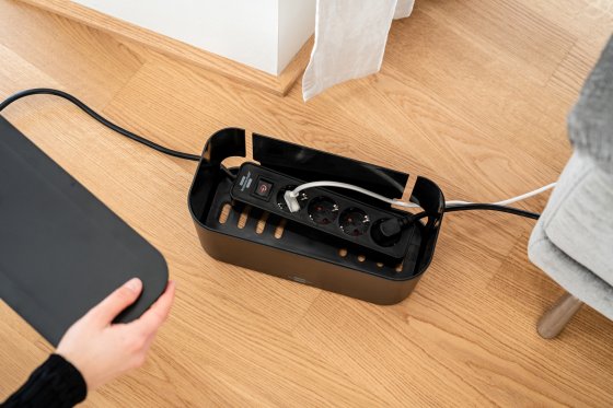Kabelbox für Steckdosenleisten schwarz - Anwendungsbild