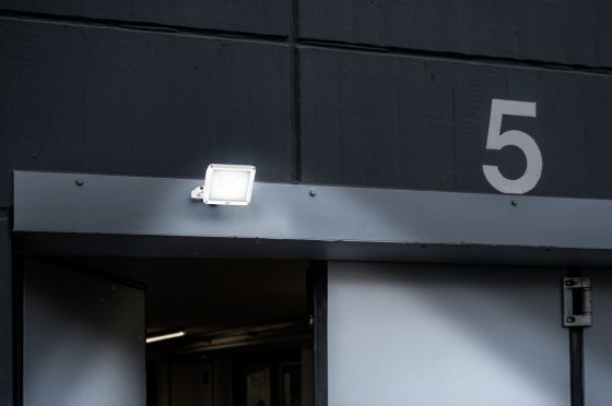 LED Strahler JARO 3060 W, 2300lm, 20W, IP65 - Anwendungsbild