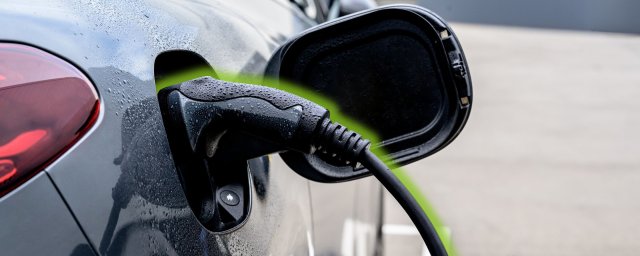 brennenstuhl® bringt Power auf die Straße: Neue Ladelösungen für E-Mobilität